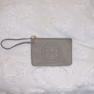 Tory Burch Perry Bombé Wristlet Clutch